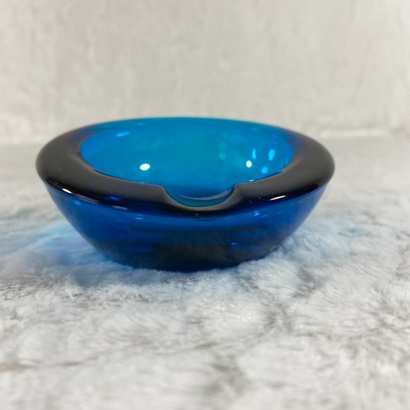 Viking Glass cobalt blue  Horseshoe Epic Orb  Ashtray MCM Heavy weight 1960's - Picture 6 of 11